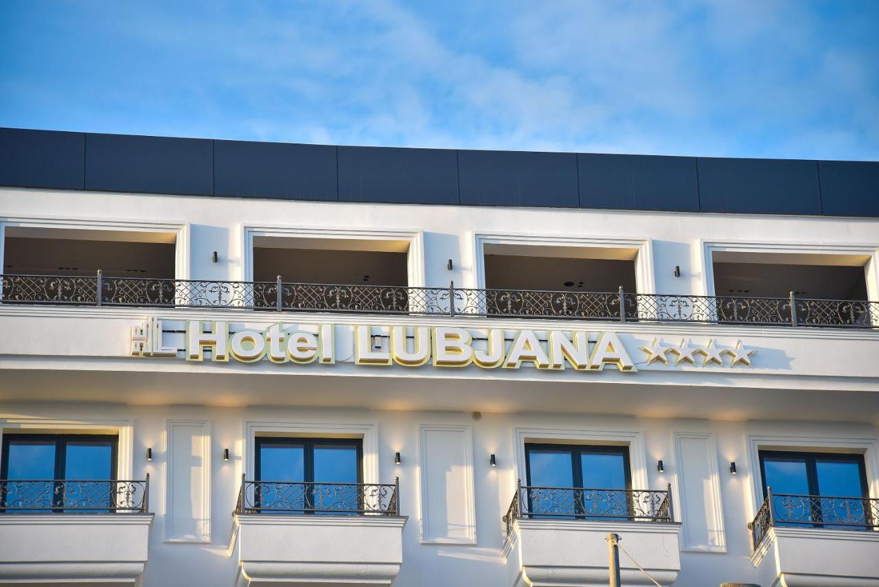 Hotel Lubjana Дуррес Екстер'єр фото