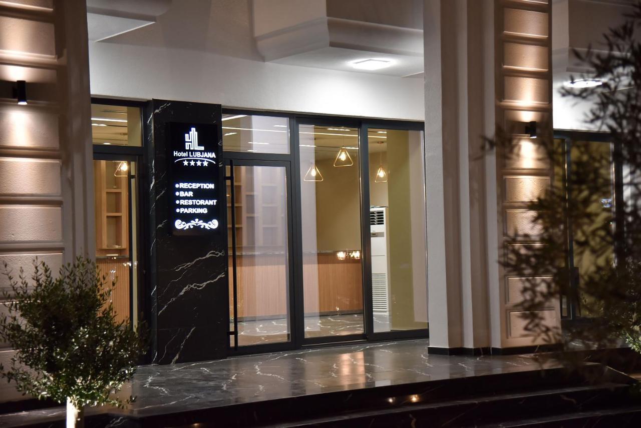 Hotel Lubjana Дуррес Екстер'єр фото
