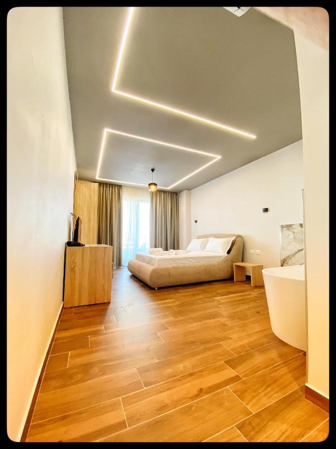 Hotel Lubjana Дуррес Екстер'єр фото
