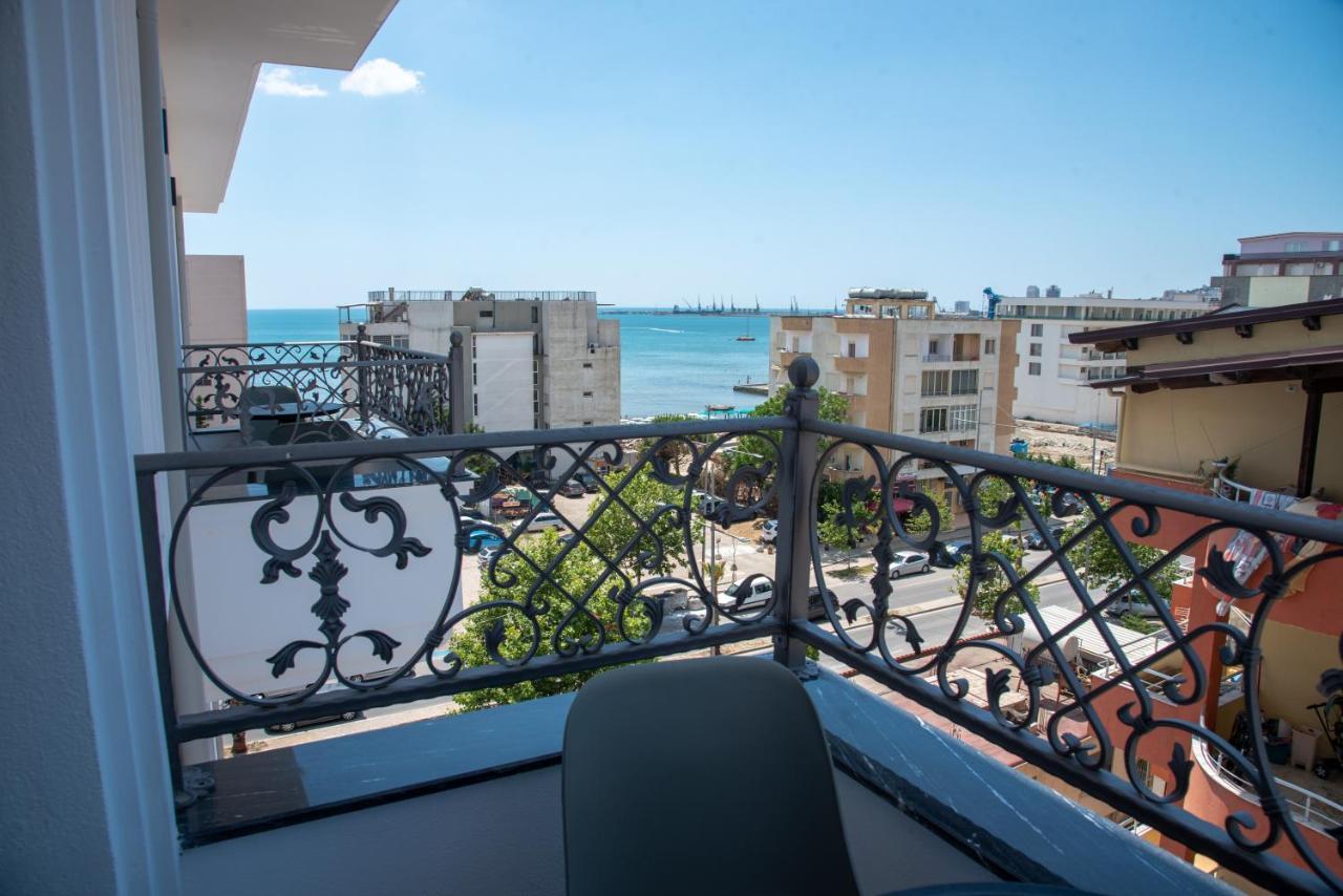 Hotel Lubjana Дуррес Екстер'єр фото